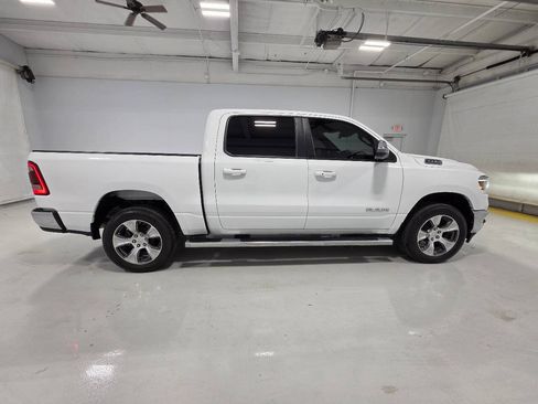 Used 2023 RAM 1500 Laramie AWD/4WD image 9
