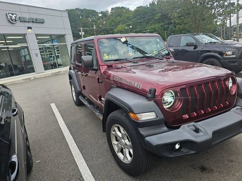 Used 2021 Jeep Wrangler Unlimited Sport AWD/4WD image 1
