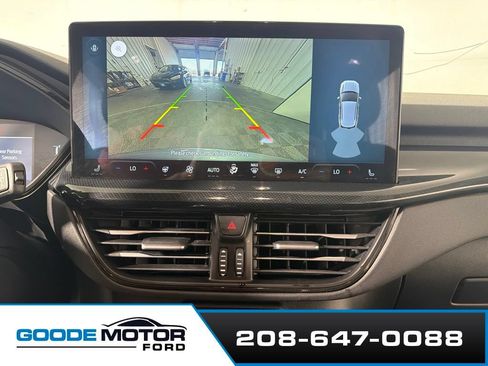 Used 2023 Ford Escape ST-Line w/ Tech Pack #1 AWD/4WD image 14