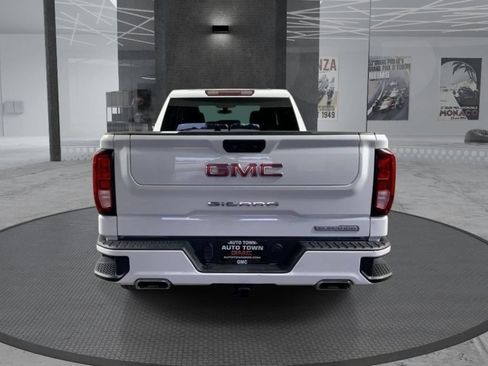 Used 2021 GMC Sierra 1500 Elevation w/ X31 Off-Road Package AWD/4WD image 7