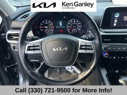 Used 2022 Kia Telluride LX image 33
