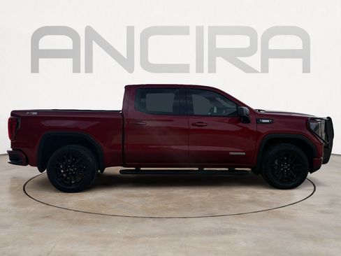 Used 2024 GMC Sierra 1500 Elevation w/ X31 Off-Road Package AWD/4WD image 11
