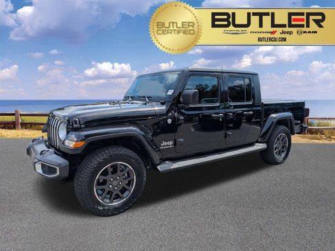 Used 2022 Jeep Gladiator Overland w/ Popular Equipment Package AWD/4WD image 1