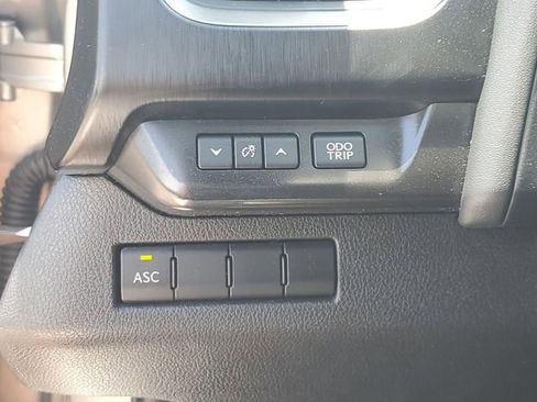 Used 2019 Lexus UX 200 F Sport w/ F Sport Premium Package image 21