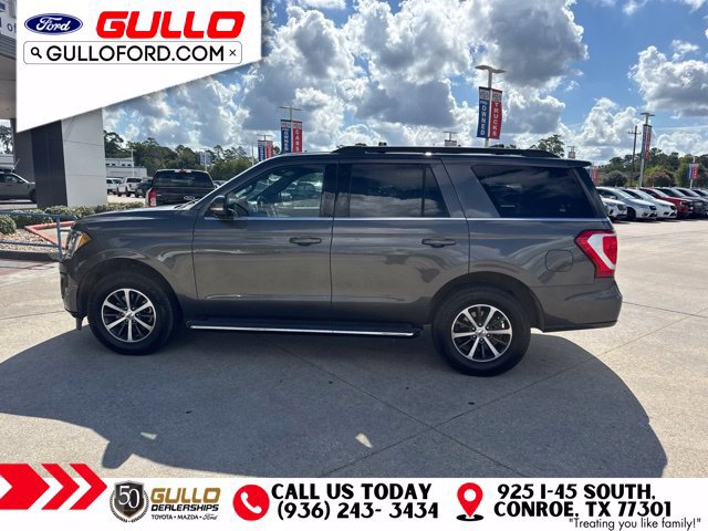 Used 2018 Ford Expedition XLT w/ Equipment Group 202A RWD image 2