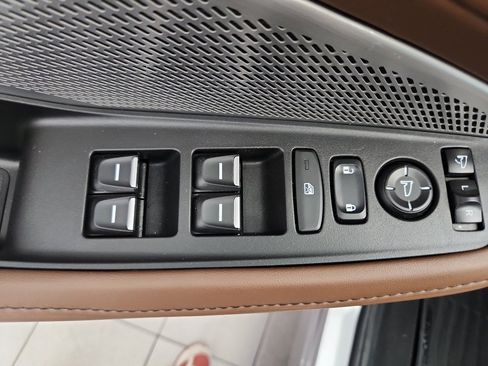 Used 2022 Acura MDX FWD w/ Technology Package image 9