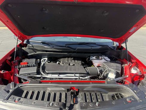 Used 2024 Chevrolet Silverado 1500 Custom Trail Boss w/ Dark Appearance Package image 11