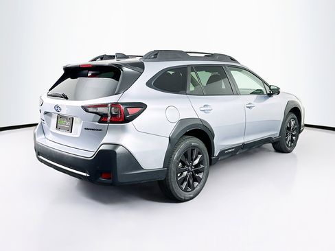 Used 2025 Subaru Outback Onyx Edition image 9