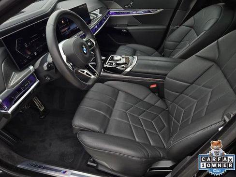 Used 2025 BMW 740i RWD image 20