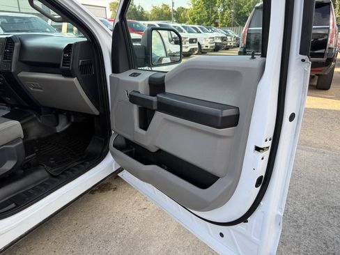 Used 2015 Ford F150 XL w/ Equipment Group 101A Mid AWD/4WD image 11