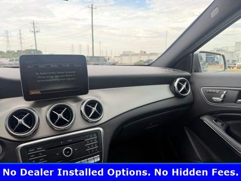 Used 2018 Mercedes-Benz GLA 250 4MATIC image 6