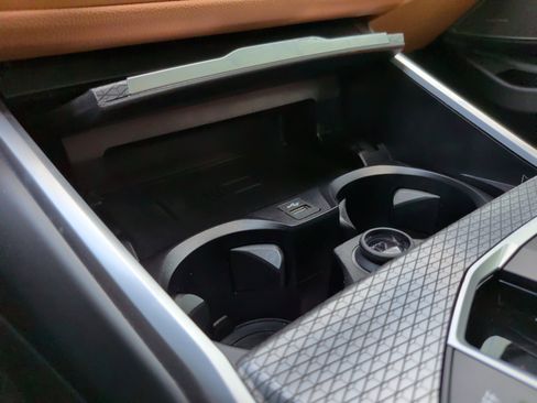 Certified 2023 BMW 330i xDrive Sedan w/ M Sport Package image 20