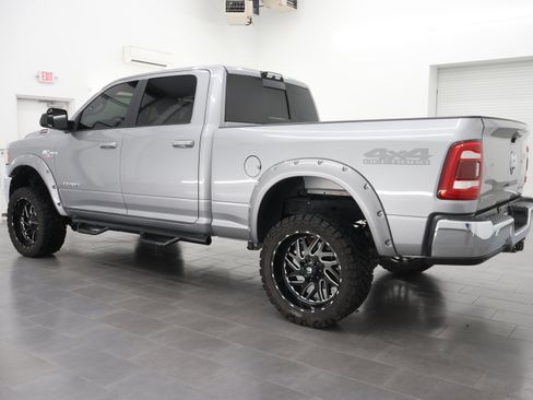 Used 2020 RAM 2500 Big Horn w/ Level 2 Equipment Group AWD/4WD image 6