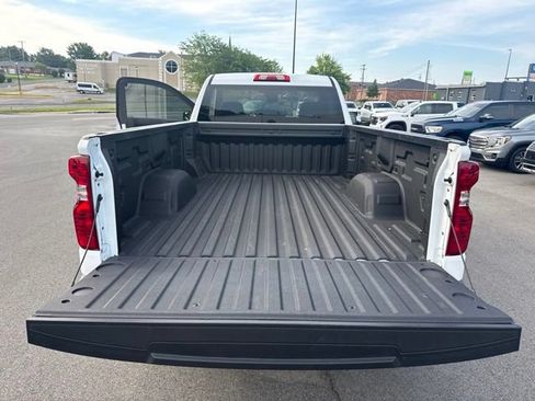 Used 2026 Chevrolet Silverado 1500 W/T w/ WT Value Package AWD/4WD image 27