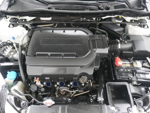 Used 2016 Honda Accord EX-L image 25