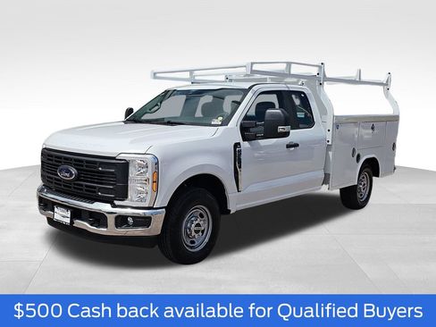 New 2026 Ford F250 XL w/ XL Chrome Package RWD image 7