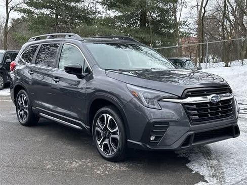 Certified 2024 Subaru Ascent Limited w/ Technology Package image 23