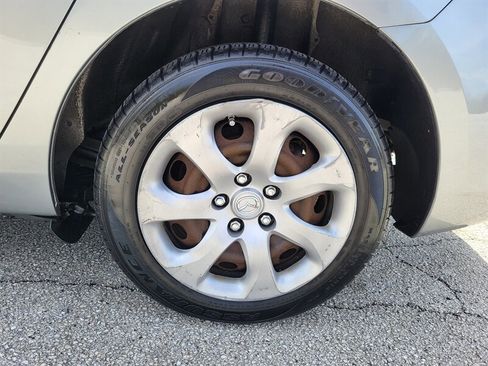 Used 2013 MAZDA MAZDA3 i Sport image 26