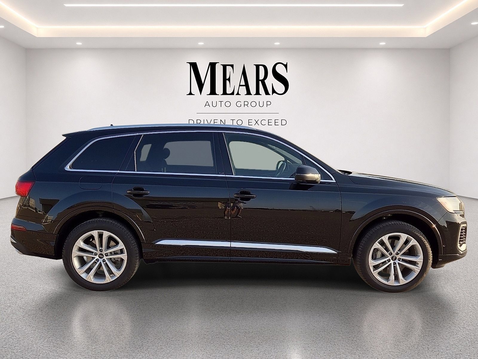 Used 2025 Audi Q7 3.0T Premium Plus AWD/4WD image 6