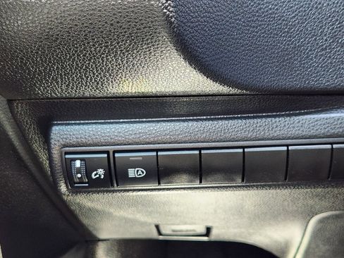 Used 2026 Toyota Corolla LE FWD image 13
