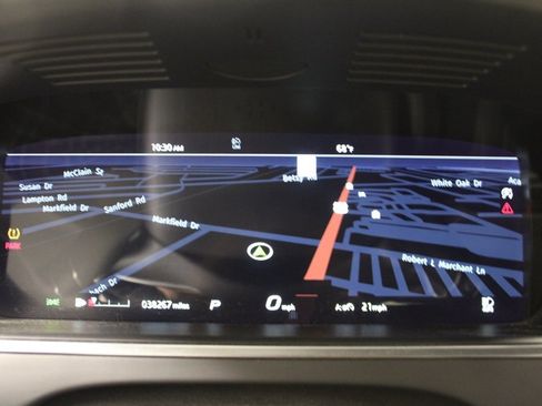 Used 2022 Jaguar F-TYPE R image 17