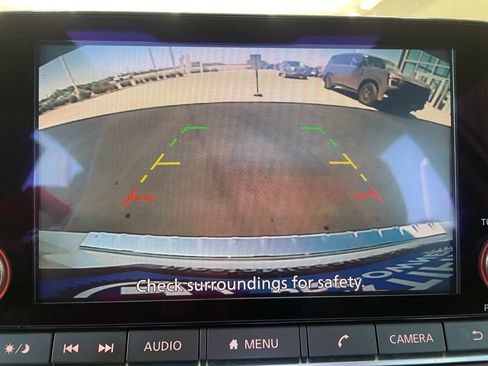 Certified 2022 Nissan Altima 2.0 SR FWD image 9