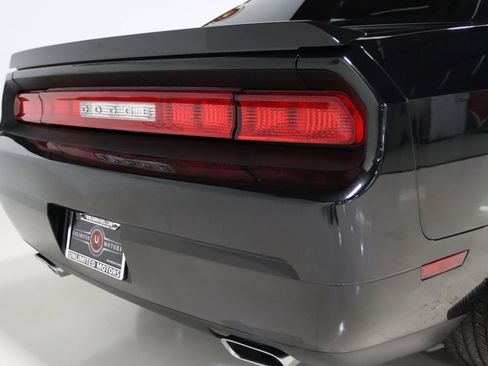 Used 2009 Dodge Challenger R/T image 74