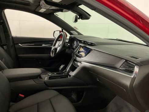 Certified 2023 Cadillac XT5 Premium Luxury w/ Technology Package image 28