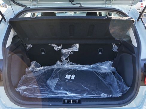 New 2025 Hyundai Venue SEL image 18