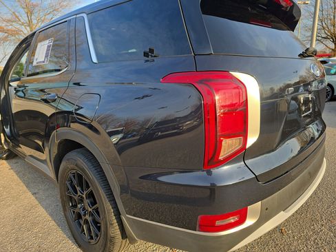 Used 2022 Hyundai Palisade SE w/ Cargo Package image 36