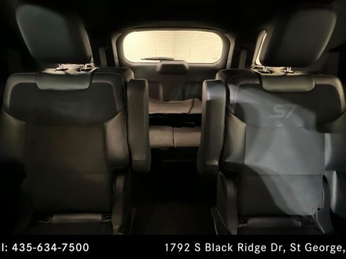 Used 2025 Ford Explorer ST AWD/4WD image 26