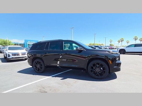 New 2026 Chevrolet Traverse RS w/ LPO, Floor Liner Package image 19