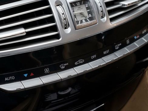 Used 2009 Mercedes-Benz CL 63 AMG image 26