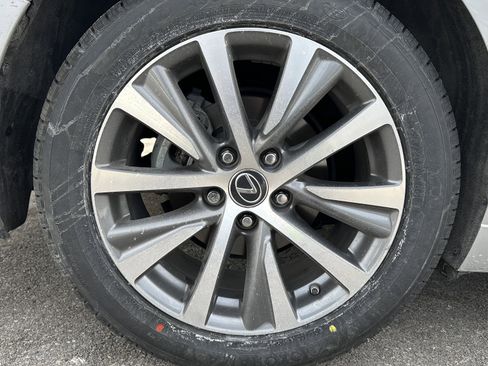 Used 2019 Lexus ES 350 image 15