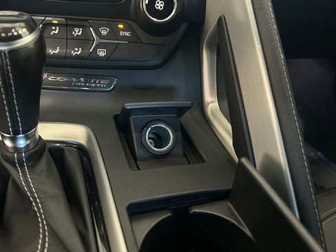 Used 2018 Chevrolet Corvette Stingray Coupe w/ Carbon Flash Badge Package RWD image 16