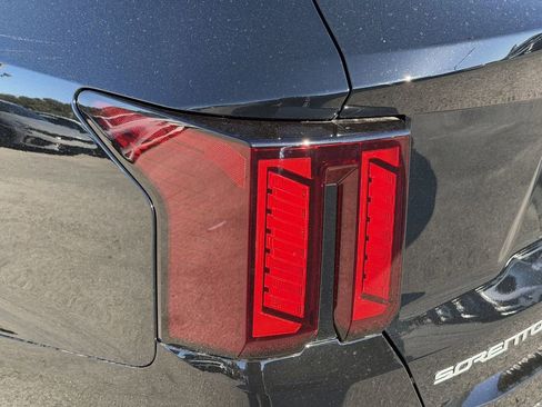 New 2026 Kia Sorento S AWD/4WD image 8