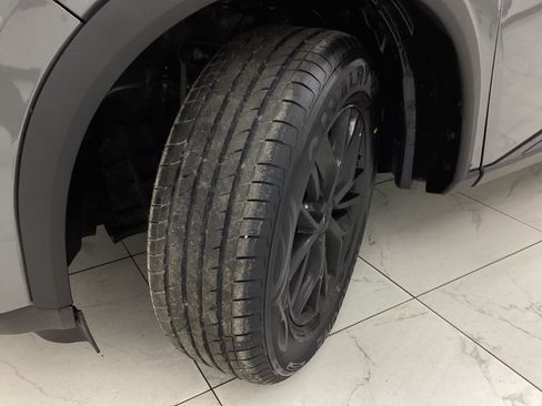 Used 2021 Nissan Rogue S AWD/4WD image 41