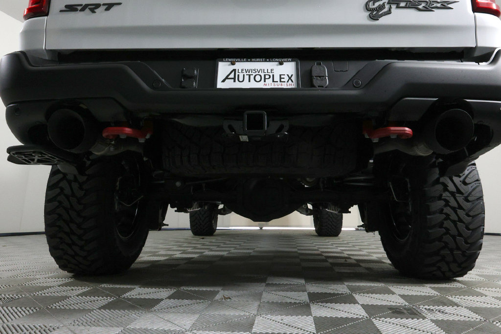 Used 2027 RAM 1500 4x4 Crew Cab image 52