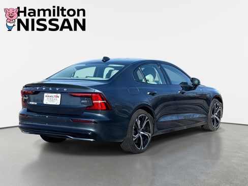 Used 2024 Volvo S60 B5 Ultimate w/ Climate Package image 2