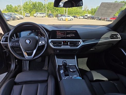 Used 2019 BMW 330i xDrive Sedan w/ Convenience Package AWD/4WD image 12