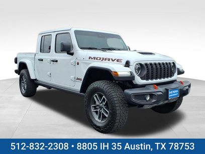 Used 2025 Jeep Gladiator Mojave w/ Convenience Group