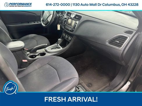 Used 2013 Chrysler 200 Touring w/ Cold Weather Group FWD image 15