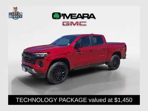 Used 2025 Chevrolet Colorado Z71 w/ Technology Package AWD/4WD image 1
