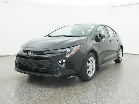 New 2026 Toyota Corolla LE image 32