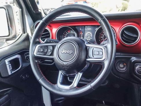 Used 2021 Jeep Wrangler Unlimited Rubicon image 14