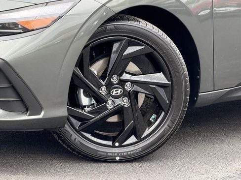 New 2026 Hyundai Elantra Sport FWD image 31