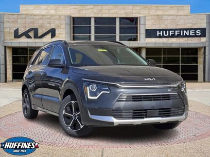New 2024 Kia Niro EX