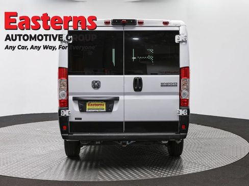 Used 2023 RAM ProMaster 2500 FWD image 5