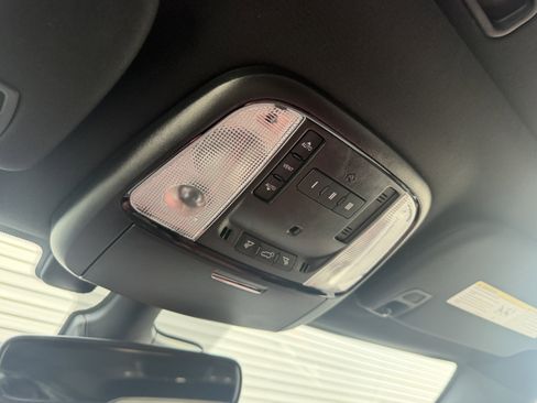 Used 2023 Dodge Durango SRT Hellcat AWD/4WD image 33