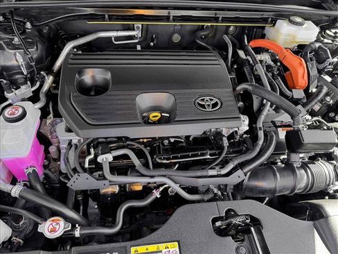 Certified 2024 Toyota Crown Limited image 21